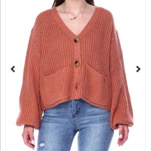 Baggy throw over Cardigan Knit